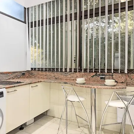 Apartmán Appt Standing Parking Prive- Piscine 10 Min Croisette Cannes