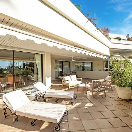 Appt Standing Parking Prive- Piscine 10 Min Croisette Apartmán *